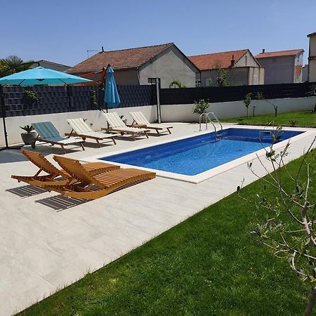 New Villa David, Wi-Fi, Iptv, 5 Bedrooms, 4 Bathrooms คาชเตลา ภายนอก รูปภาพ