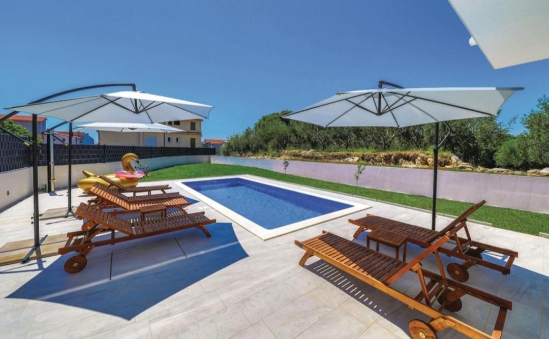 New Villa David, Wi-Fi, Iptv, 5 Bedrooms, 4 Bathrooms คาชเตลา ภายนอก รูปภาพ