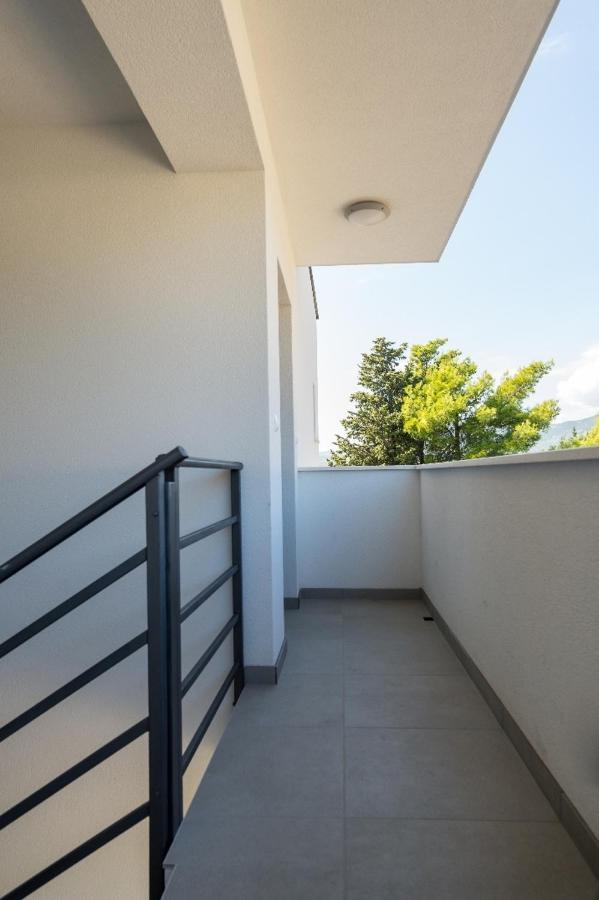 New Villa David, Wi-Fi, Iptv, 5 Bedrooms, 4 Bathrooms คาชเตลา ภายนอก รูปภาพ