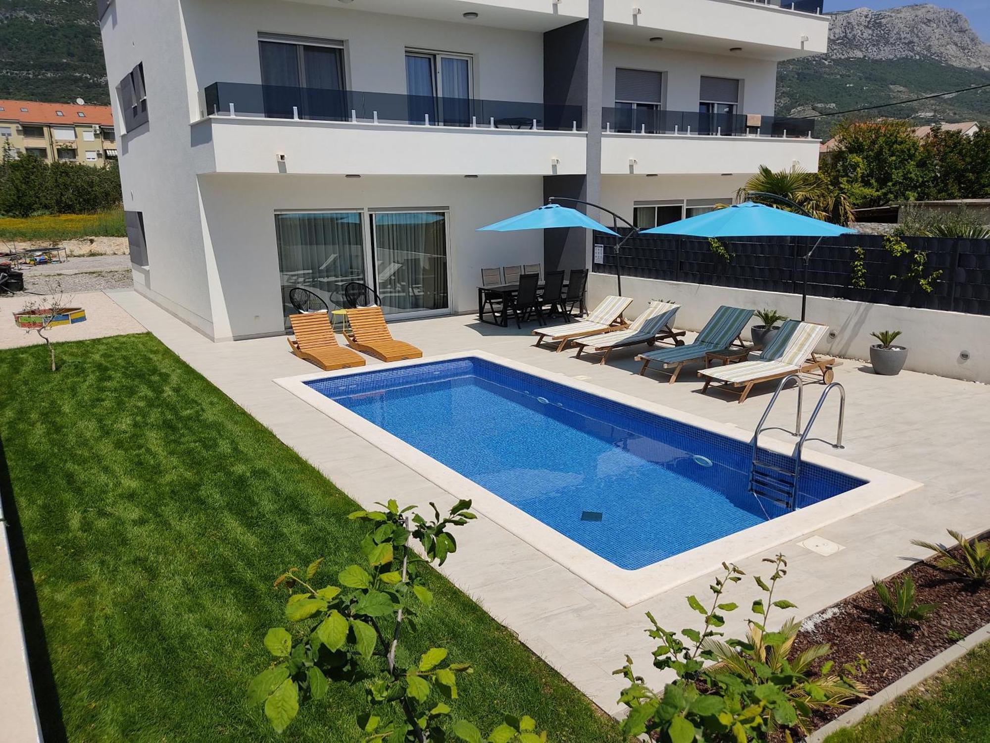 New Villa David, Wi-Fi, Iptv, 5 Bedrooms, 4 Bathrooms คาชเตลา ภายนอก รูปภาพ