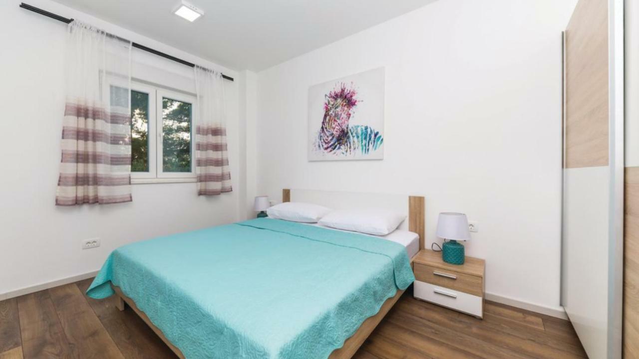 New Villa David, Wi-Fi, Iptv, 5 Bedrooms, 4 Bathrooms คาชเตลา ภายนอก รูปภาพ