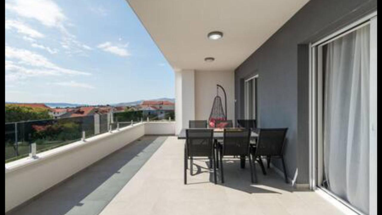 New Villa David, Wi-Fi, Iptv, 5 Bedrooms, 4 Bathrooms คาชเตลา ภายนอก รูปภาพ
